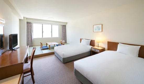 Classic Accessible Twin (Japanese-Western Style) Ocean View