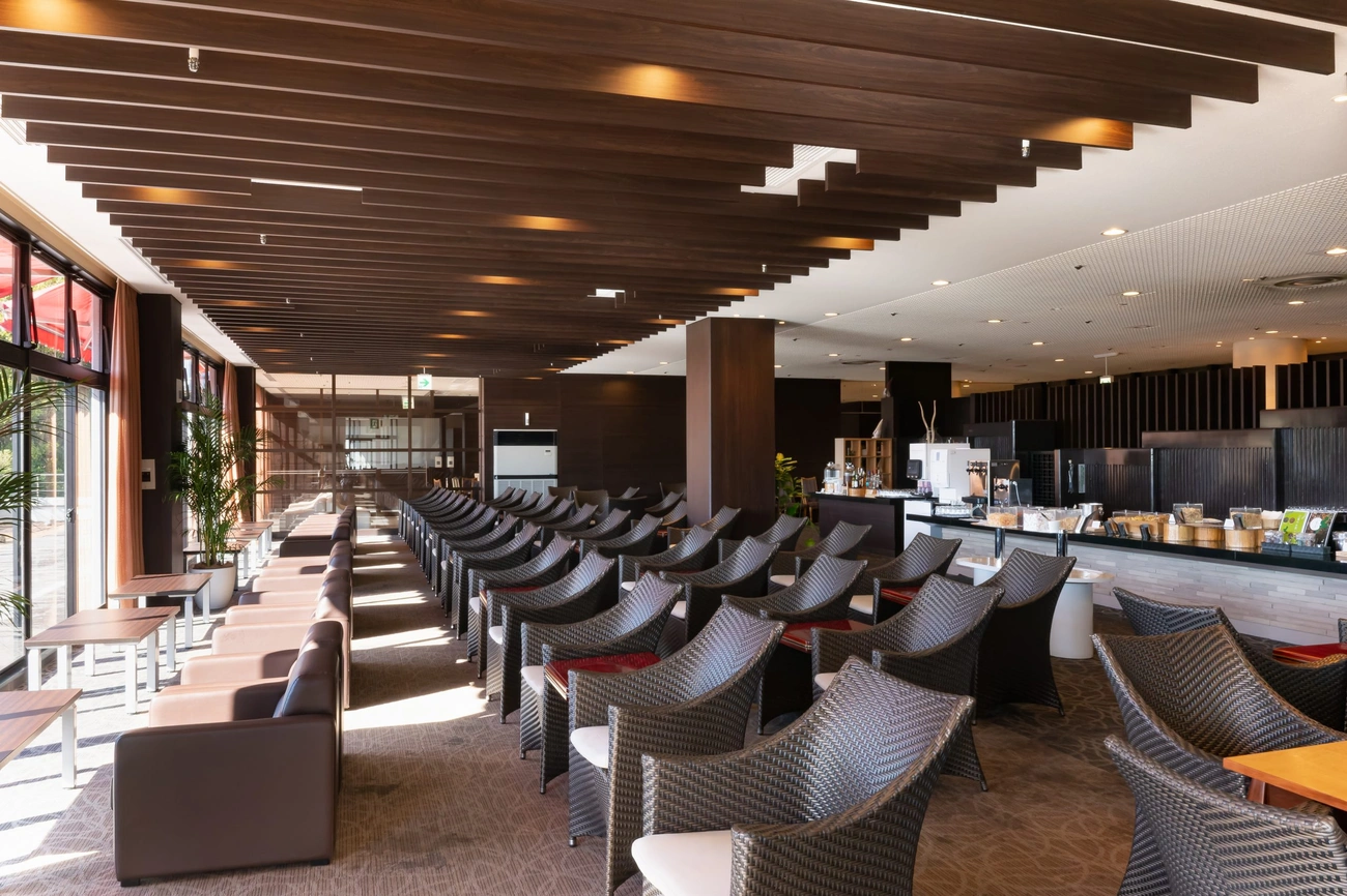 イブニングソーシャルドリンクイメージ｜グランドメルキュール伊勢志摩リゾート＆スパ