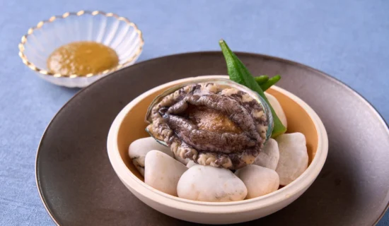 2月～8月限定／蝦夷鮑の陶板焼き付オールインクルーシブ＜夕朝食付プラン＞