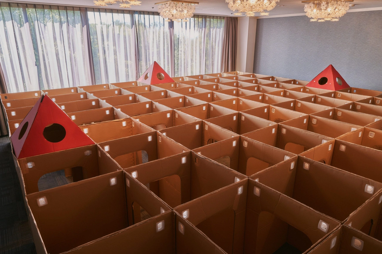 段ボール迷路｜グランドメルキュール伊勢志摩リゾート＆スパ